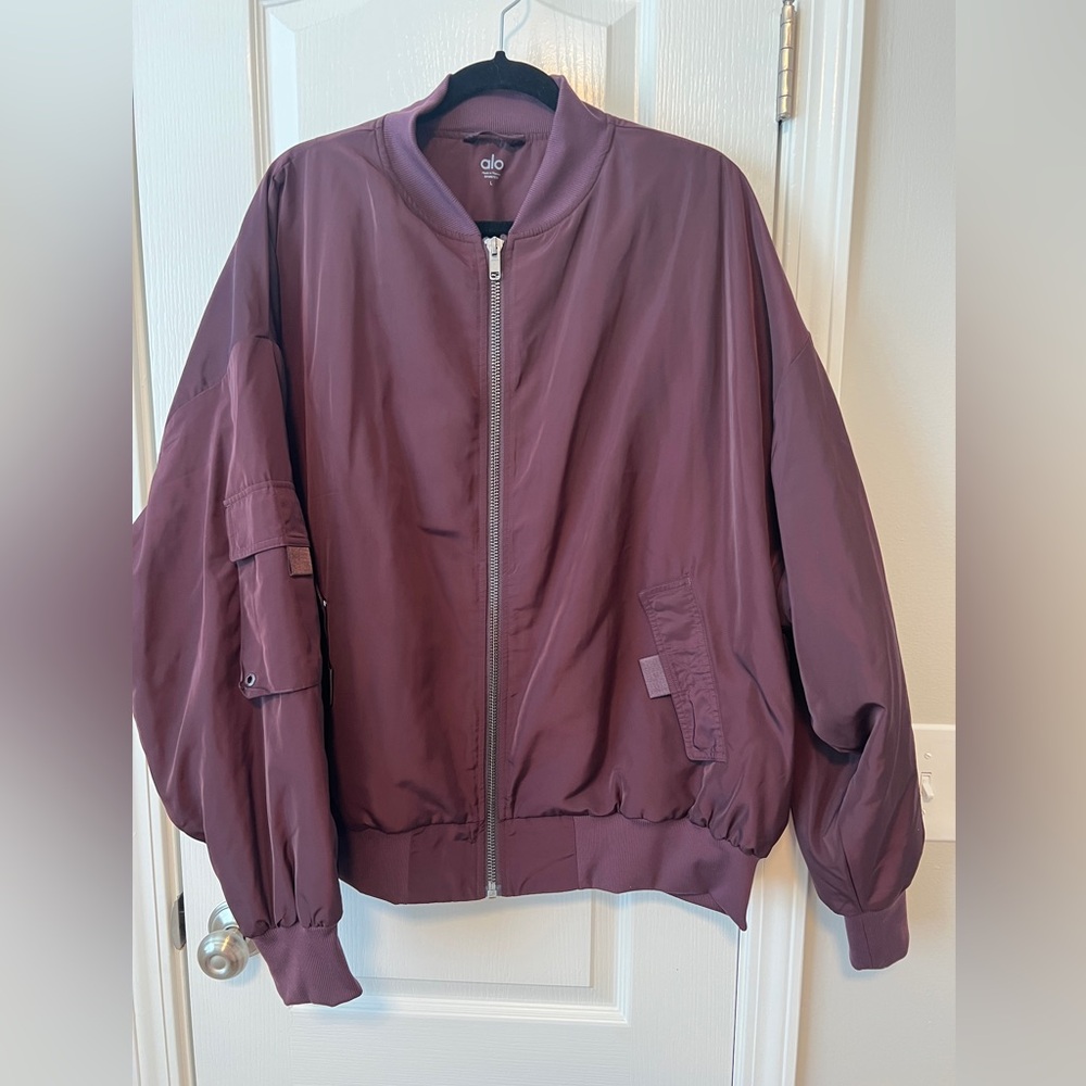 ALO YOGA It Girl Bomber Jacket size L